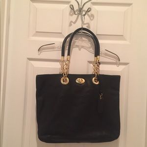 Cynthia Rowley Black Leather Shoulder bag/ Purse